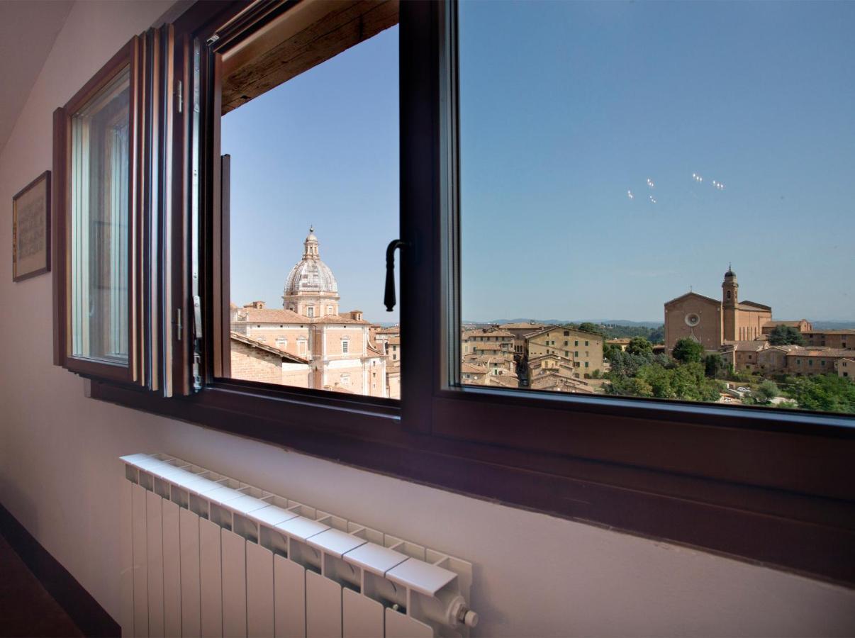 Residenza D'Epoca Palazzo Piccolomini Διαμέρισμα Σιένα Εξωτερικό φωτογραφία