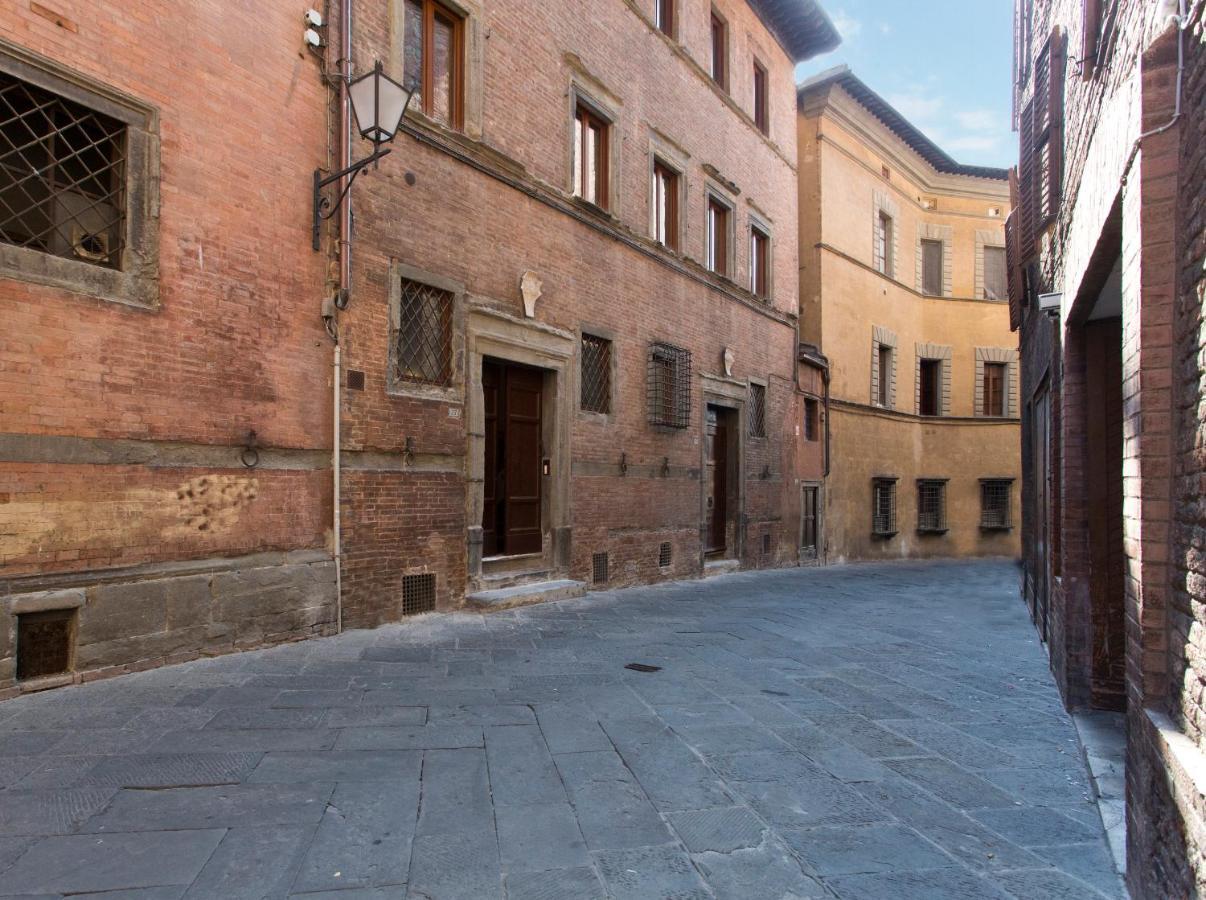 Residenza D'Epoca Palazzo Piccolomini Διαμέρισμα Σιένα Εξωτερικό φωτογραφία
